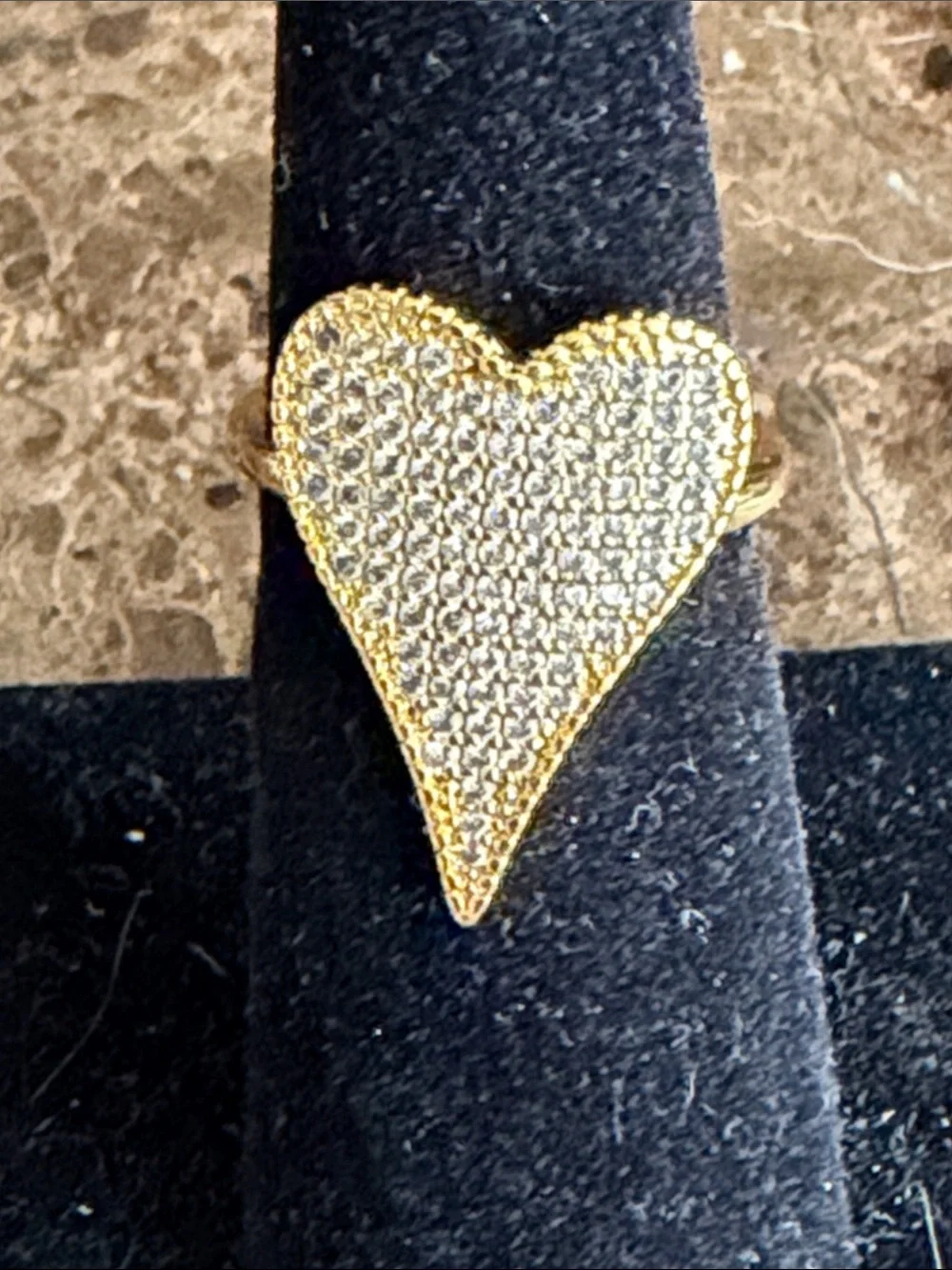 Gold Heart Pavé Ring  size 5-6
